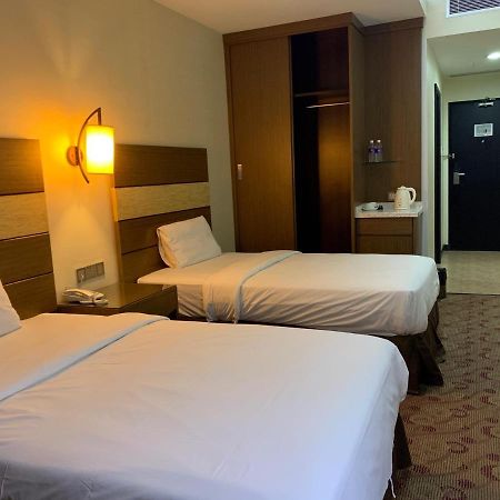 Sento Hotel Keningau Екстериор снимка