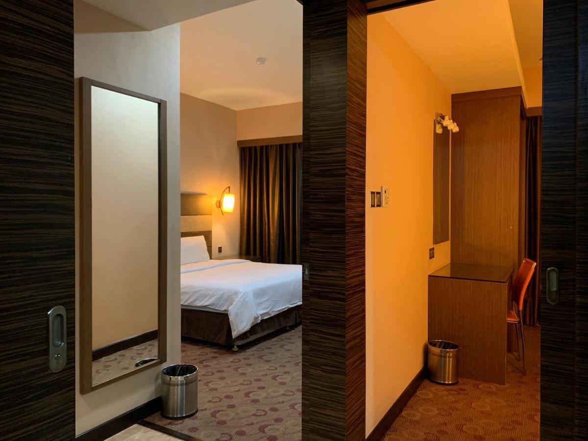 Sento Hotel Keningau Екстериор снимка